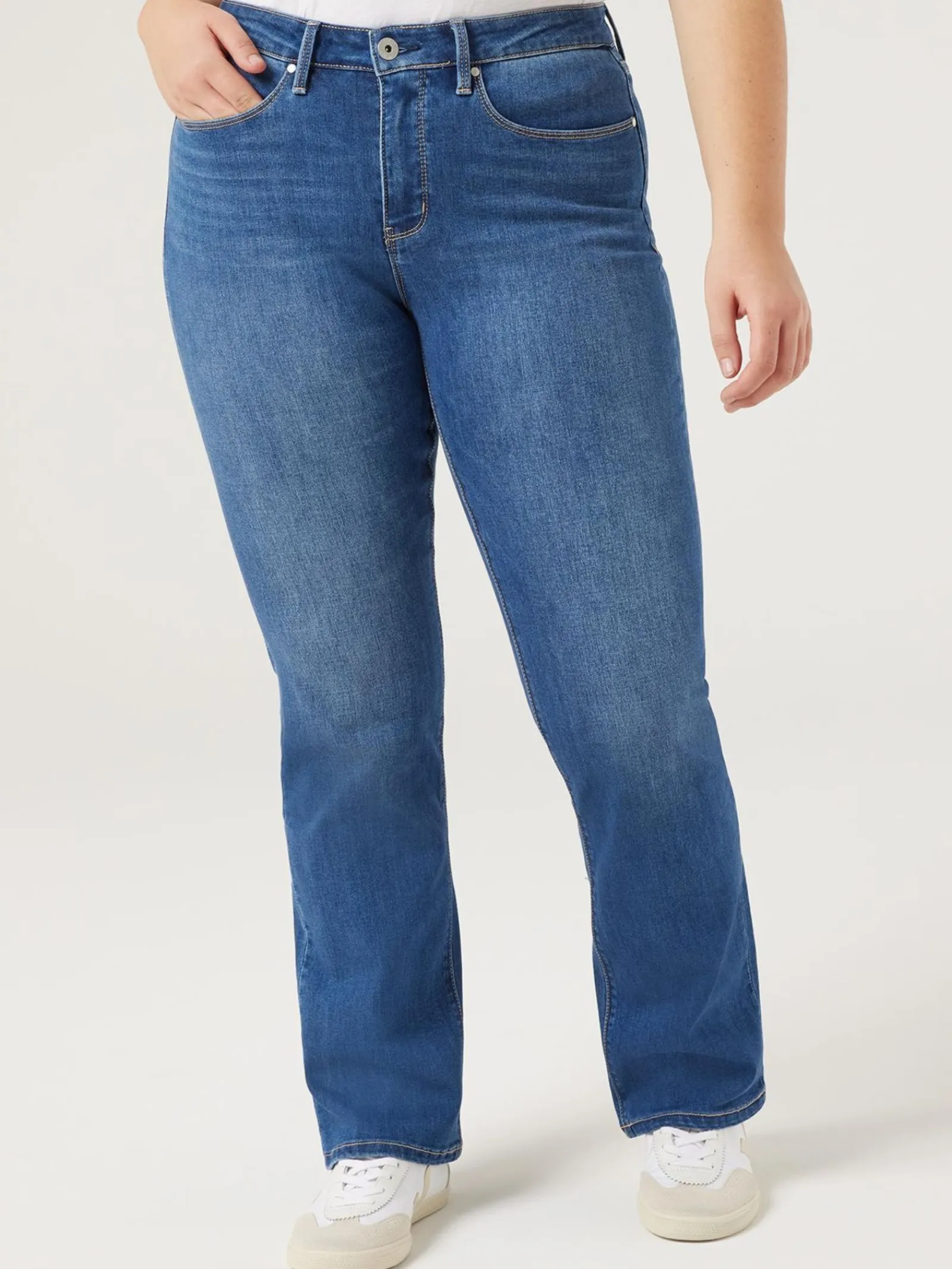Jeanswest Curve Bootcut Jeans MidIndigo Clearance