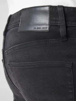 Jeanswest Denim Flex Slim Tapered Jeans Black