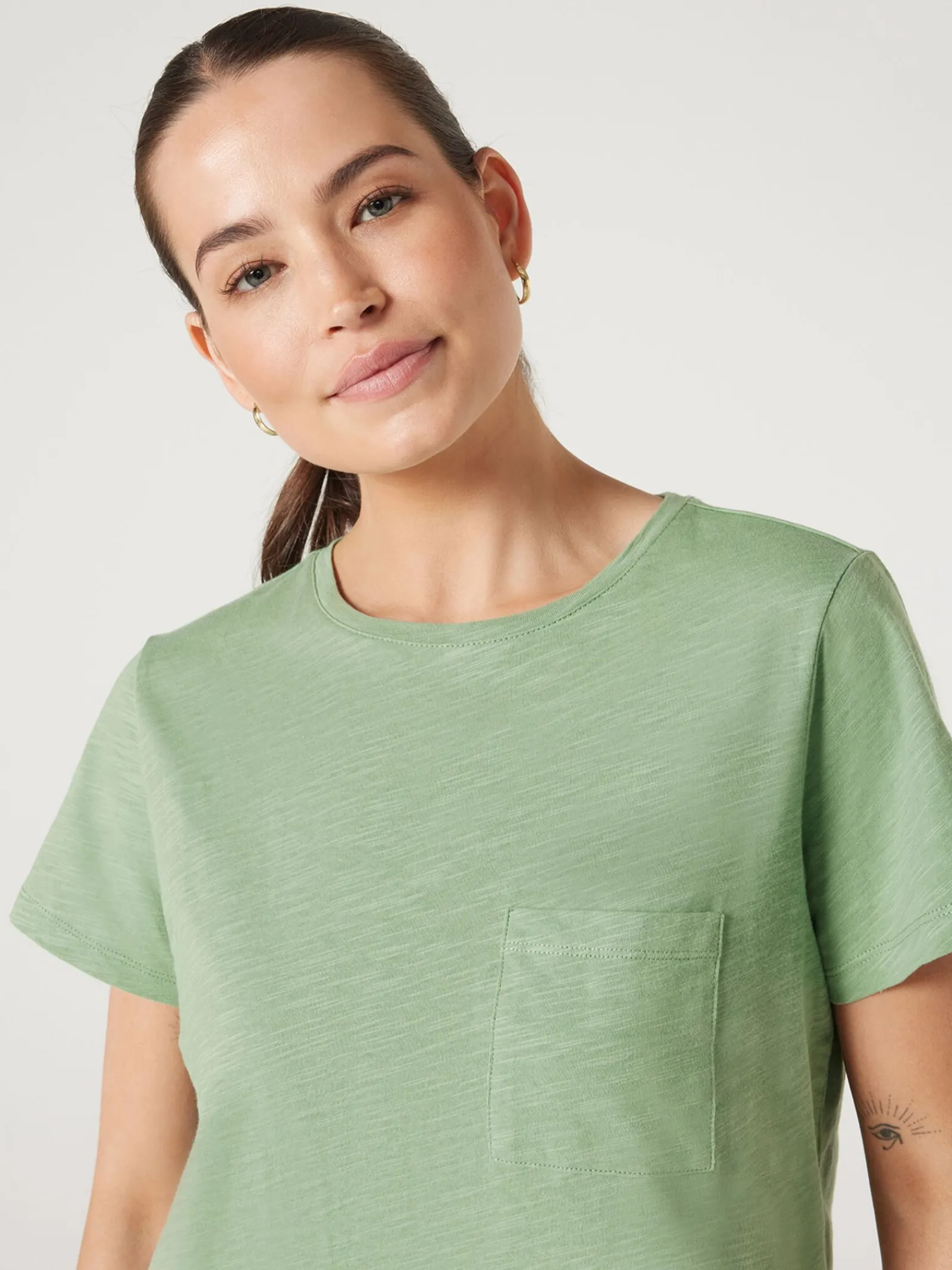Jeanswest Essential Slub Pocket Tee Black