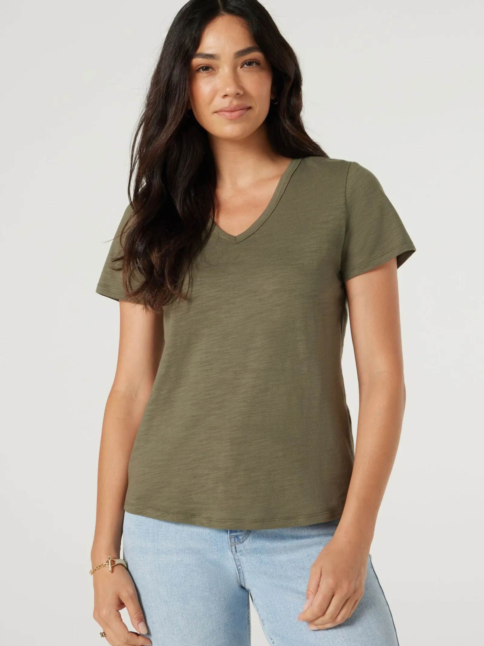 Jeanswest Essential V-Neck Tee Black