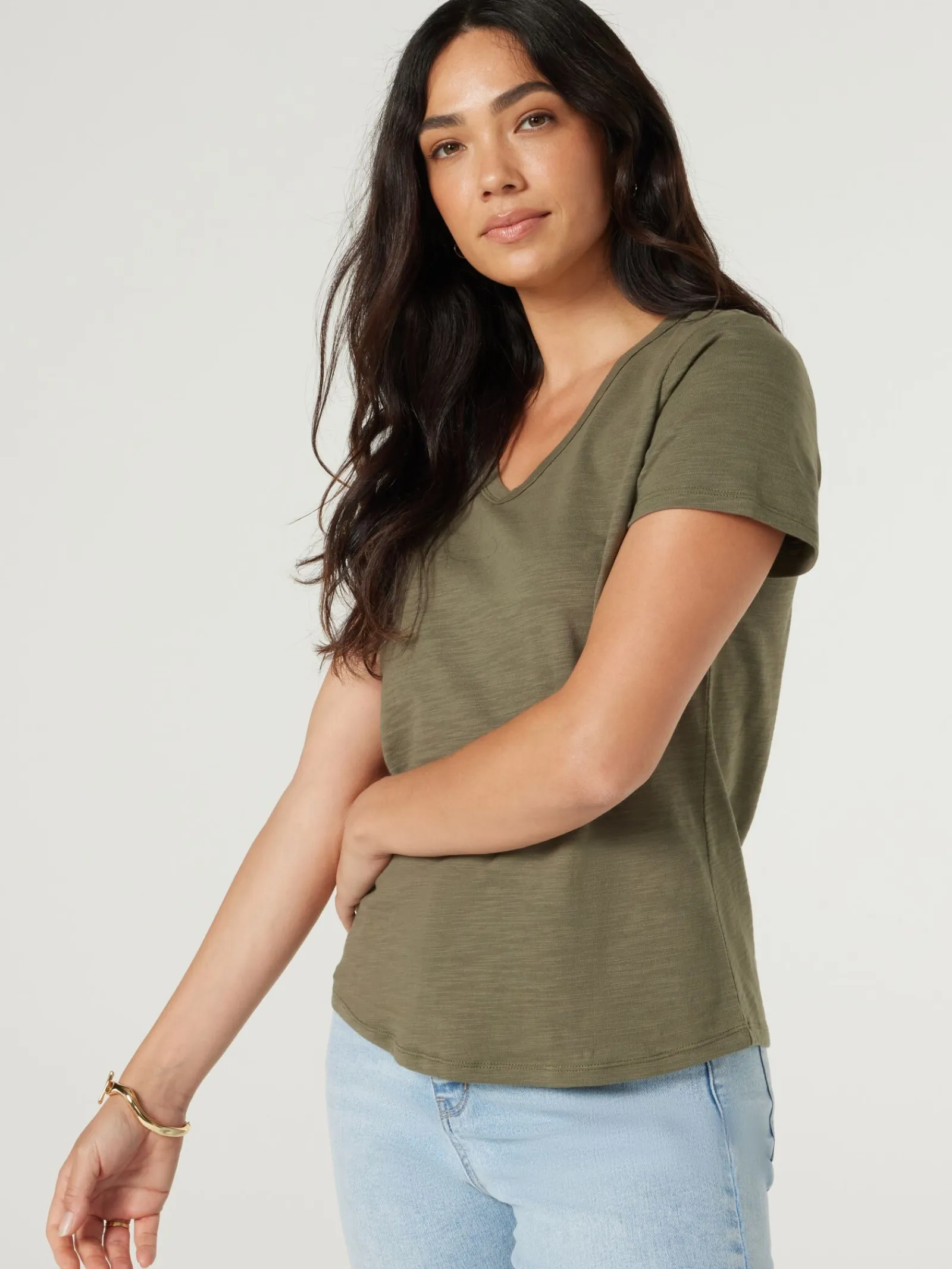 Jeanswest Essential V-Neck Tee Black