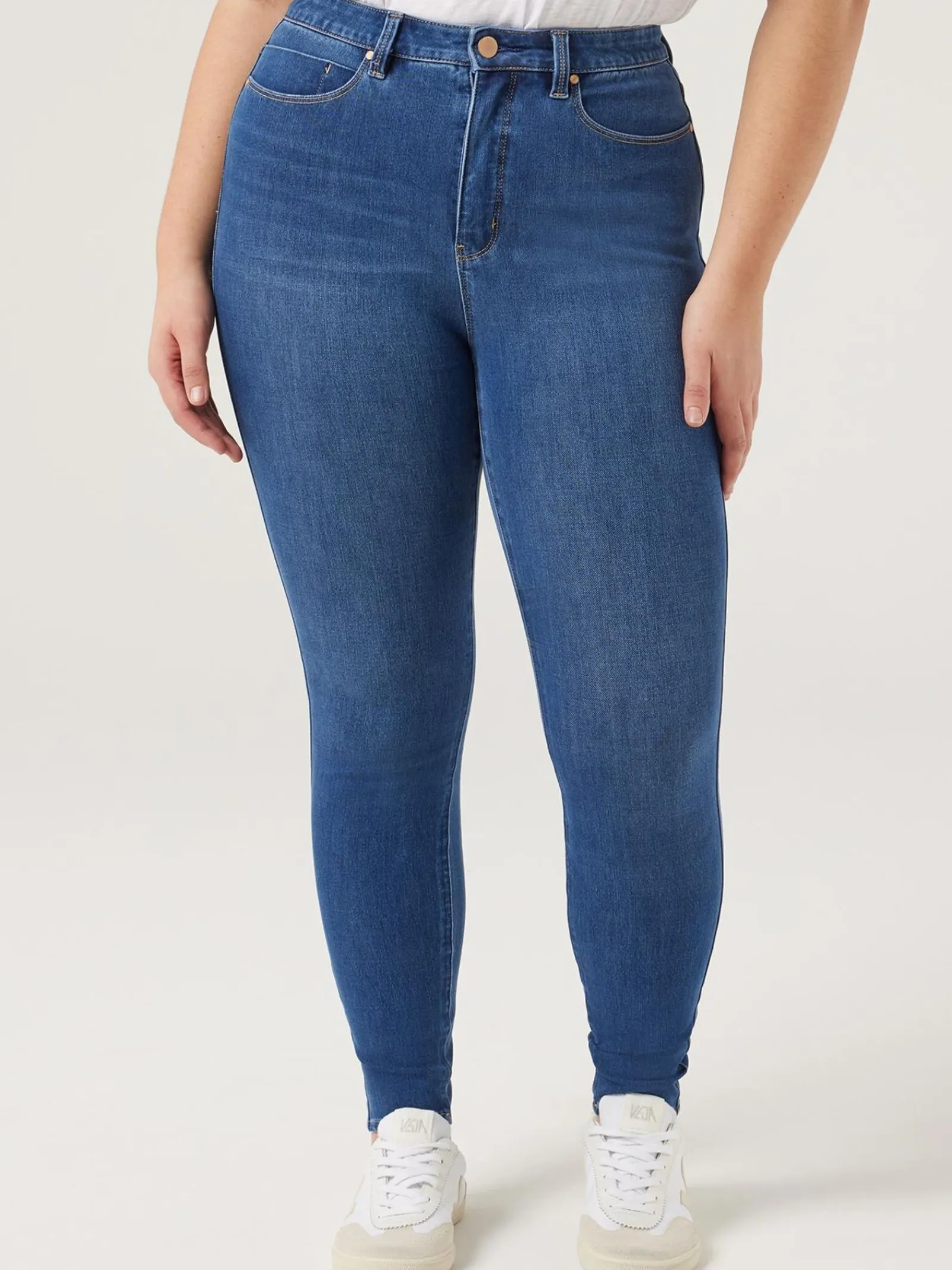 Jeanswest Freeform Curve Skinny Jeans MidIndigo Clearance
