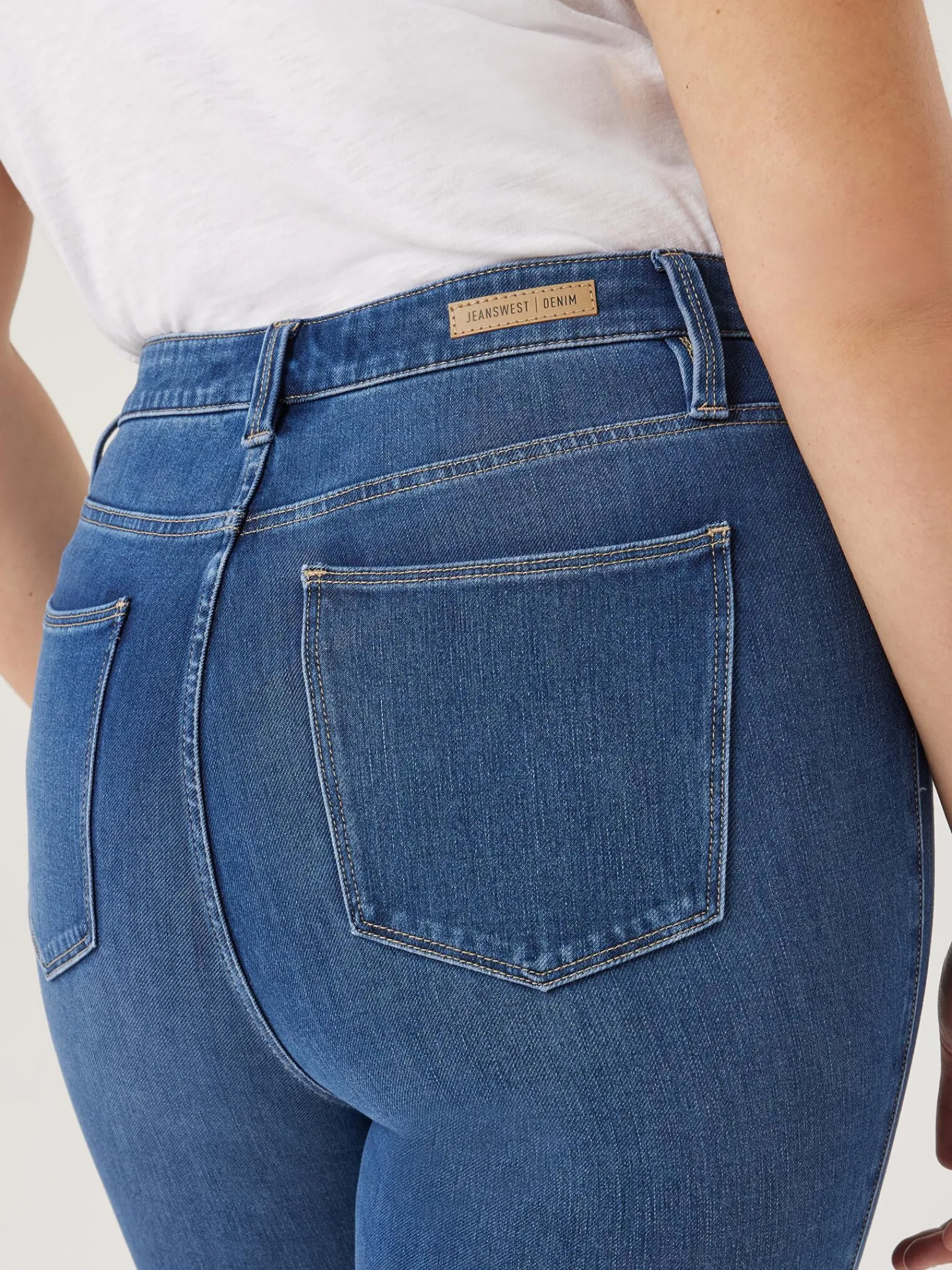 Jeanswest Freeform Curve Skinny Jeans MidIndigo Clearance