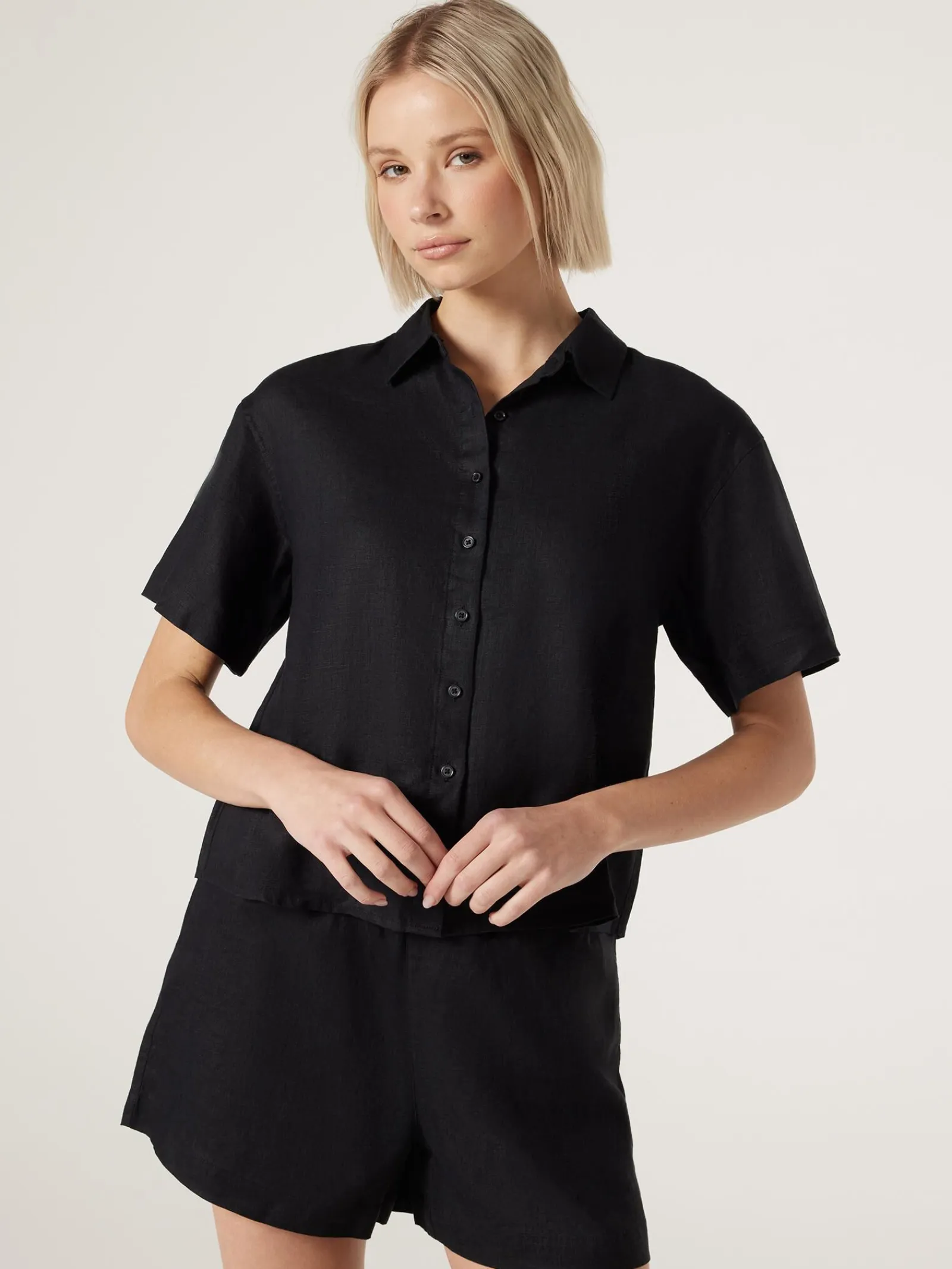 Jeanswest J-Luxe Classic Linen Relaxed Shirt Black Discount