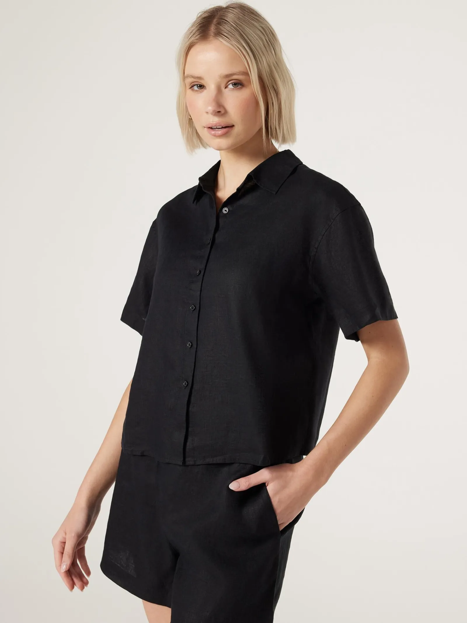 Jeanswest J-Luxe Classic Linen Relaxed Shirt Black Discount