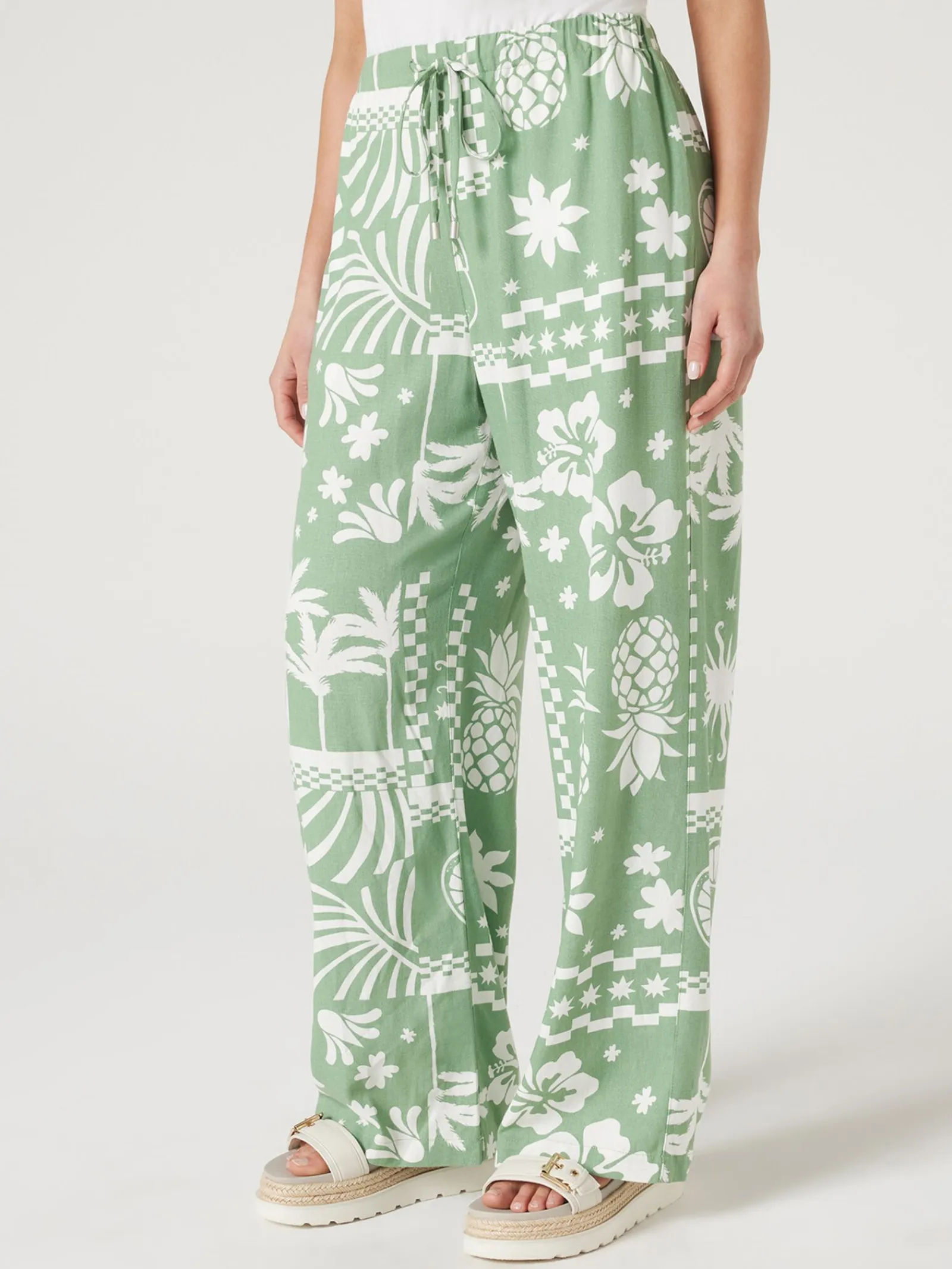 Jeanswest Olympia Relaxed Pant Green Best