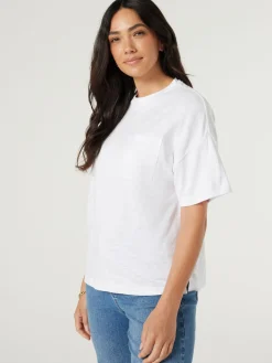 Jeanswest Relaxed Pocket Tee Black Hot