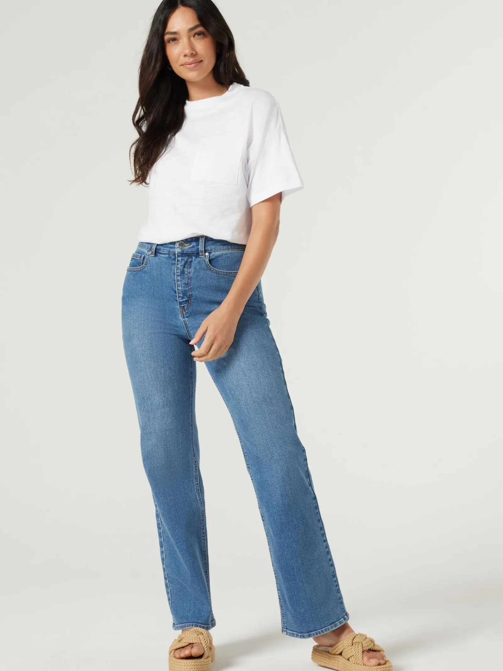Jeanswest Relaxed Pocket Tee Black Hot