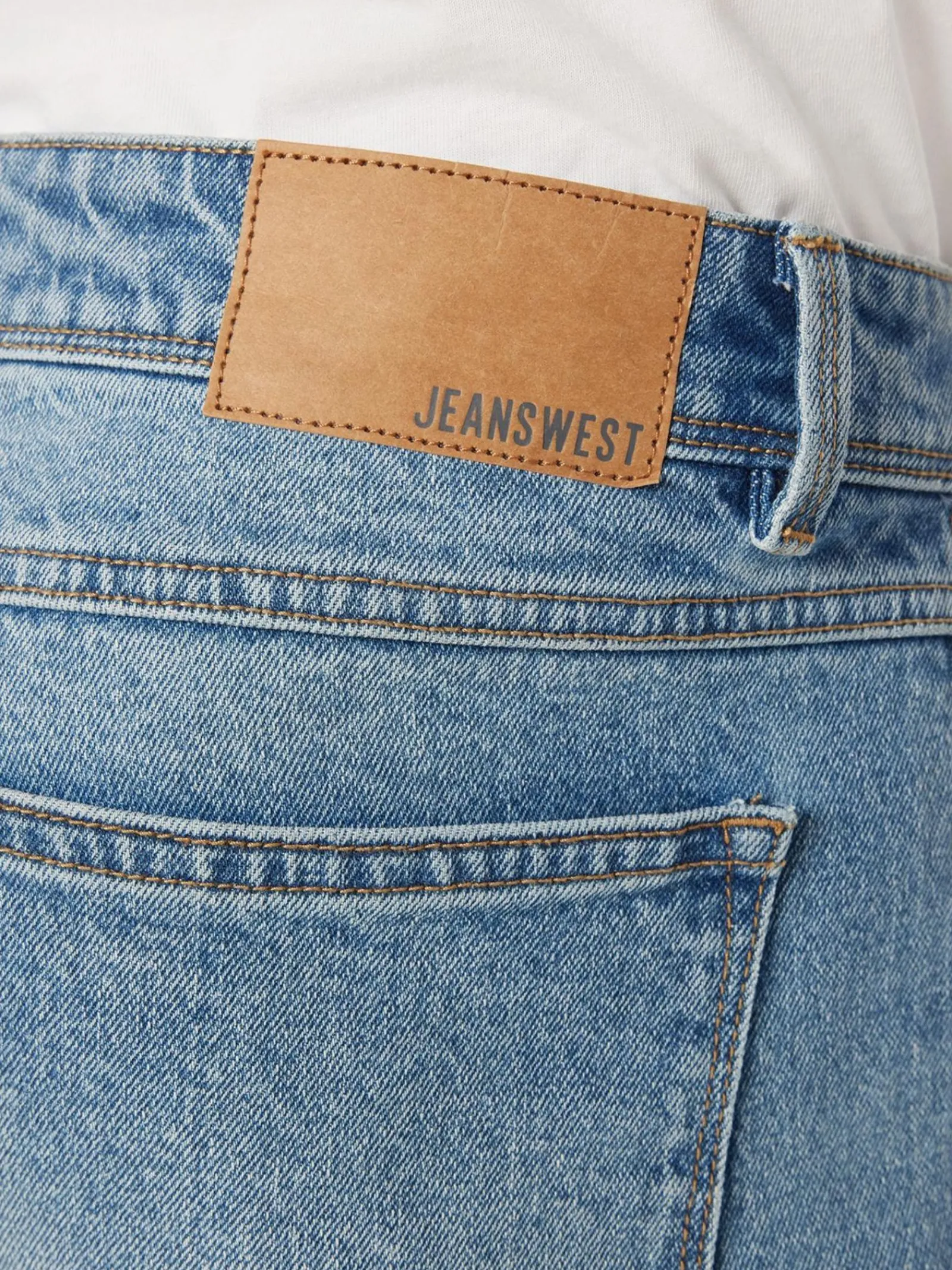Jeanswest Relaxed Straight Jean MidWash Clearance